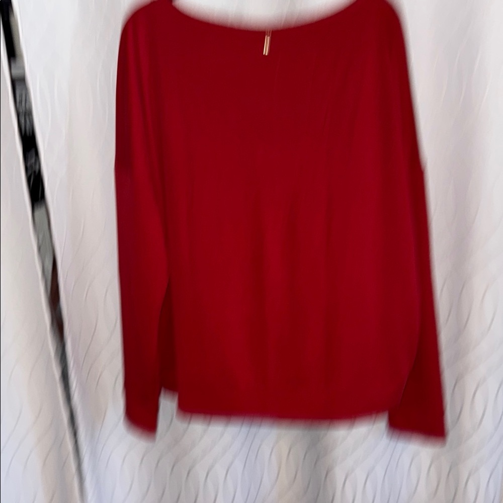 Fabletics Vibrant Red Top - Picture 8 of 8